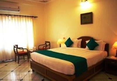 фото отеля Hotel Surya Mahal