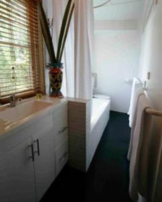 фото отеля The Last Villa Apartments Hobart