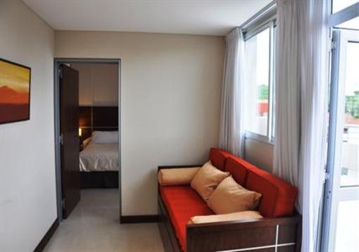 фото отеля Apart Belgrano Plaza