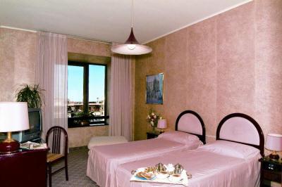 фото отеля Balletti Palace Hotel