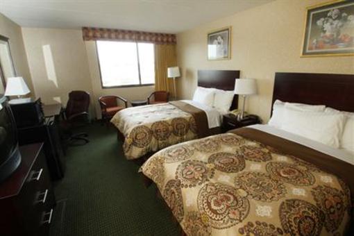 фото отеля Ramada Inn Stratford (Connecticut)