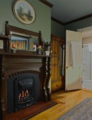 фото отеля Ash Street Inn