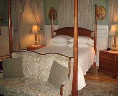 фото отеля Ash Street Inn