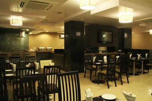 фото отеля The Manor Hotel Aurangabad