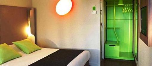 фото отеля Campanile Moulins Avermes Hotel