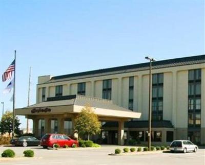 фото отеля Hampton Inn Evansville