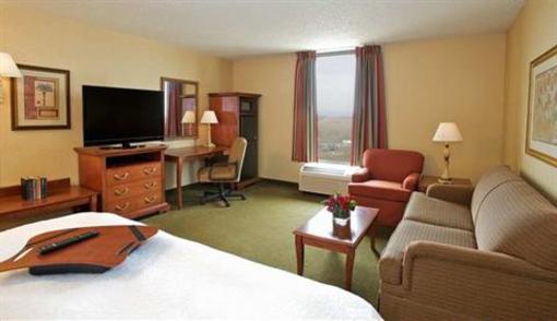 фото отеля Hampton Inn Evansville