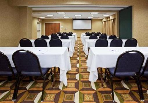фото отеля Holiday Inn Express Sheboygan - Kohler I-43