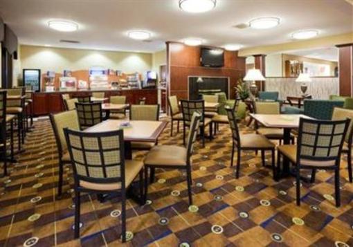 фото отеля Holiday Inn Express Sheboygan - Kohler I-43