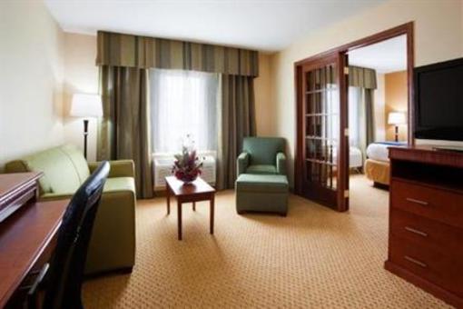 фото отеля Holiday Inn Express Sheboygan - Kohler I-43