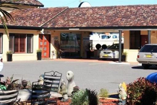 фото отеля Quality Inn Country Plaza Queanbeyan