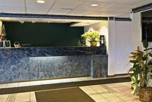 фото отеля Americas Best Value Inn & Suites - Waukegan Gurnee