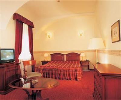 фото отеля Szidonia Hotel Rojtokmuzsaj
