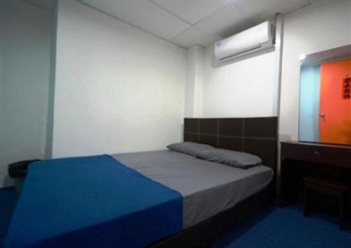 фото отеля Submarine Guest House