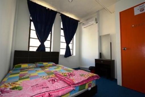 фото отеля Submarine Guest House