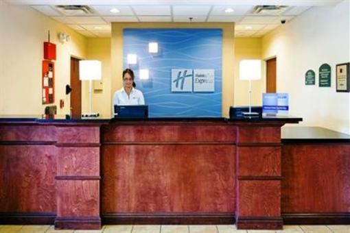 фото отеля Holiday Inn Express Athens (Tennessee)