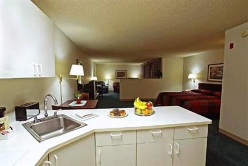 фото отеля Extended StayAmerica Madison West