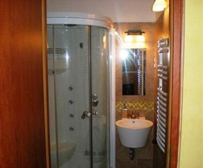 фото отеля Elvis Guesthouse Budapest