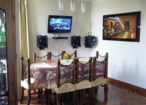 фото отеля Lima Backpackers Hostel