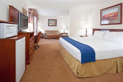 фото отеля Holiday Inn Express Farmington (Bloomfield)