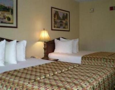фото отеля Baymont Inn & Suites Hickory