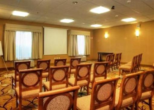 фото отеля Comfort Inn & Suites Fayetteville