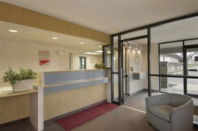фото отеля Days Inn Overland Park