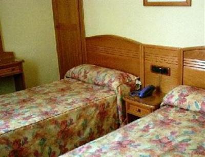 фото отеля Victoria Hostal Malaga