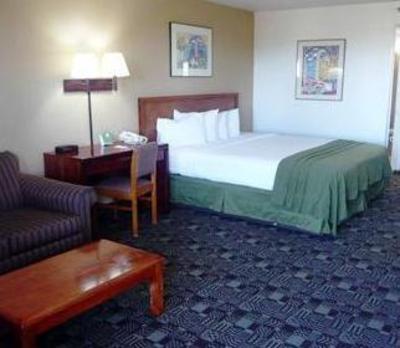 фото отеля Quality Inn & Suites North Legoland Area