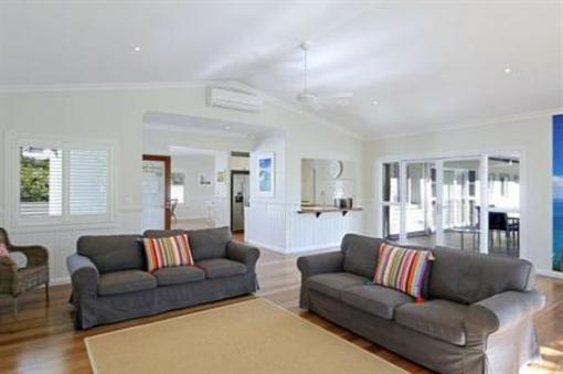 фото отеля Away on Belongil Fields Holiday Rental Byron Bay