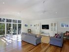 фото отеля Away on Belongil Fields Holiday Rental Byron Bay