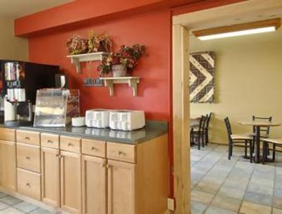фото отеля Super 8 Motel Columbus