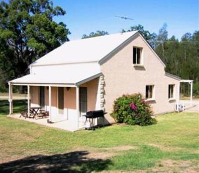 фото отеля Madigan Vineyard Cottages Rothbury (Australia)