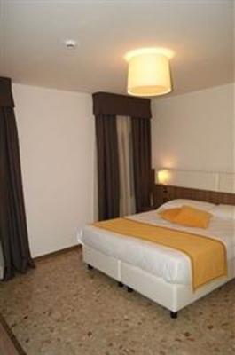 фото отеля Zecchini Hotel