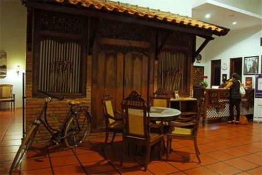 фото отеля Rumah Palagan Guest House