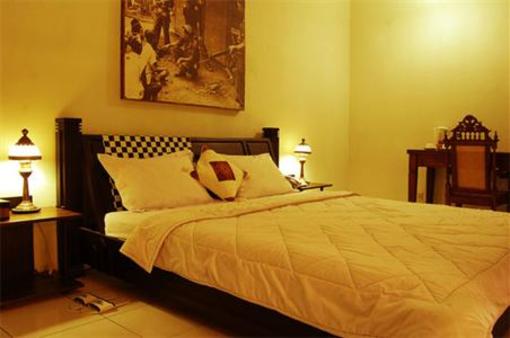 фото отеля Rumah Palagan Guest House