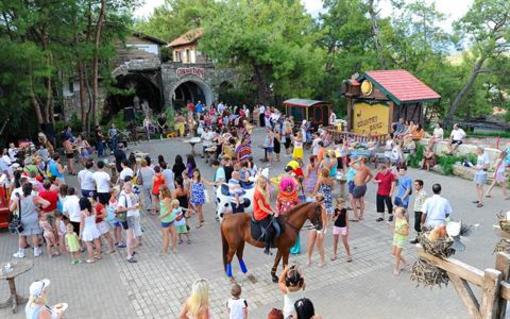 фото отеля Naturland Aqua Resort Camyuva