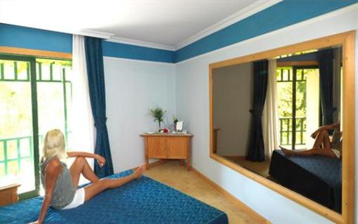 фото отеля Naturland Aqua Resort Camyuva