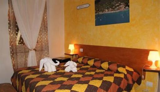 фото отеля Crismar Hotel