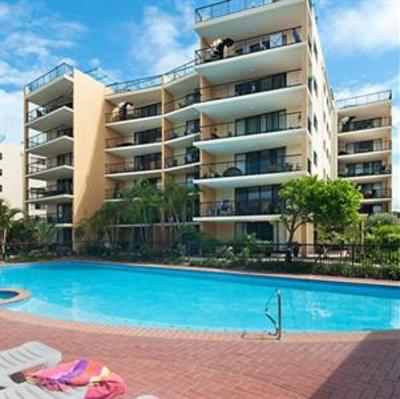 фото отеля Marcoola Beach Resort