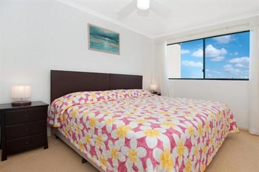 фото отеля Marcoola Beach Resort