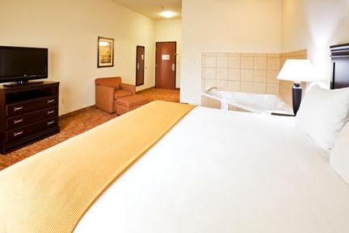 фото отеля Holiday Inn Express Hotel & Suites Denison North
