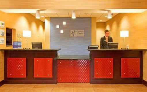 фото отеля Holiday Inn Express Hotel & Suites Chattanooga Downtown