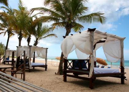 фото отеля The Beach House Hotel