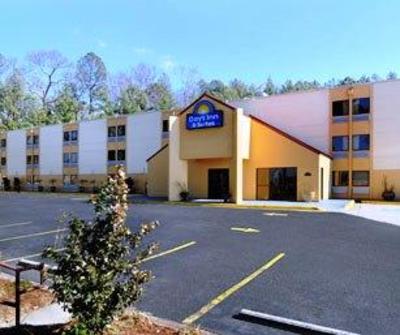 фото отеля Days Inn and Suites Six Flags Atlanta