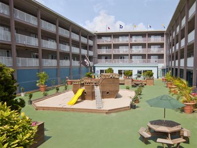 фото отеля Flagship Hotel Oceanfront