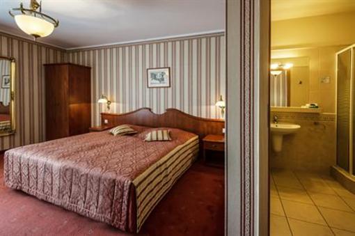 фото отеля Henlex Hotel
