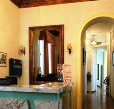 фото отеля Hostal Orly