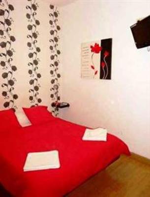 фото отеля Hostal Orly
