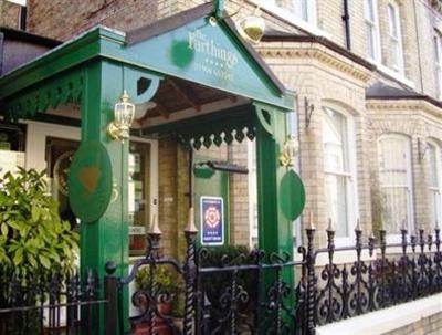 фото отеля Farthings Guest House